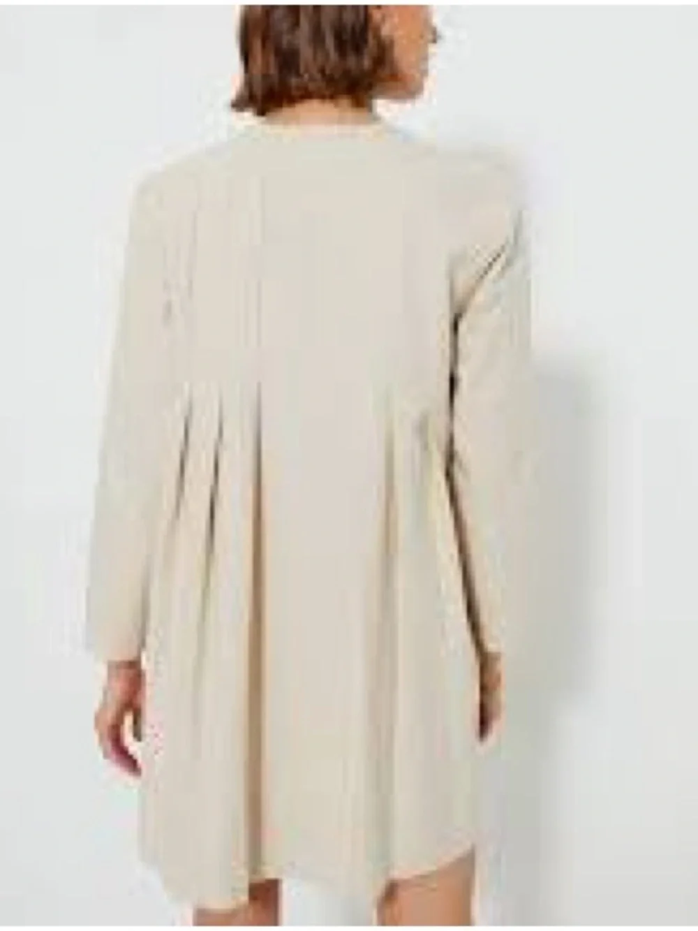 Tuckernuck Luella Tan Beige Pleated Notch-Neck Mini Dress size M - Picture 2 of 8